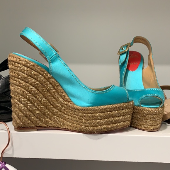 CHRISTIAN LOUBOUTIN Menorca Satin Wedges 💜 - Picture 1 of 6
